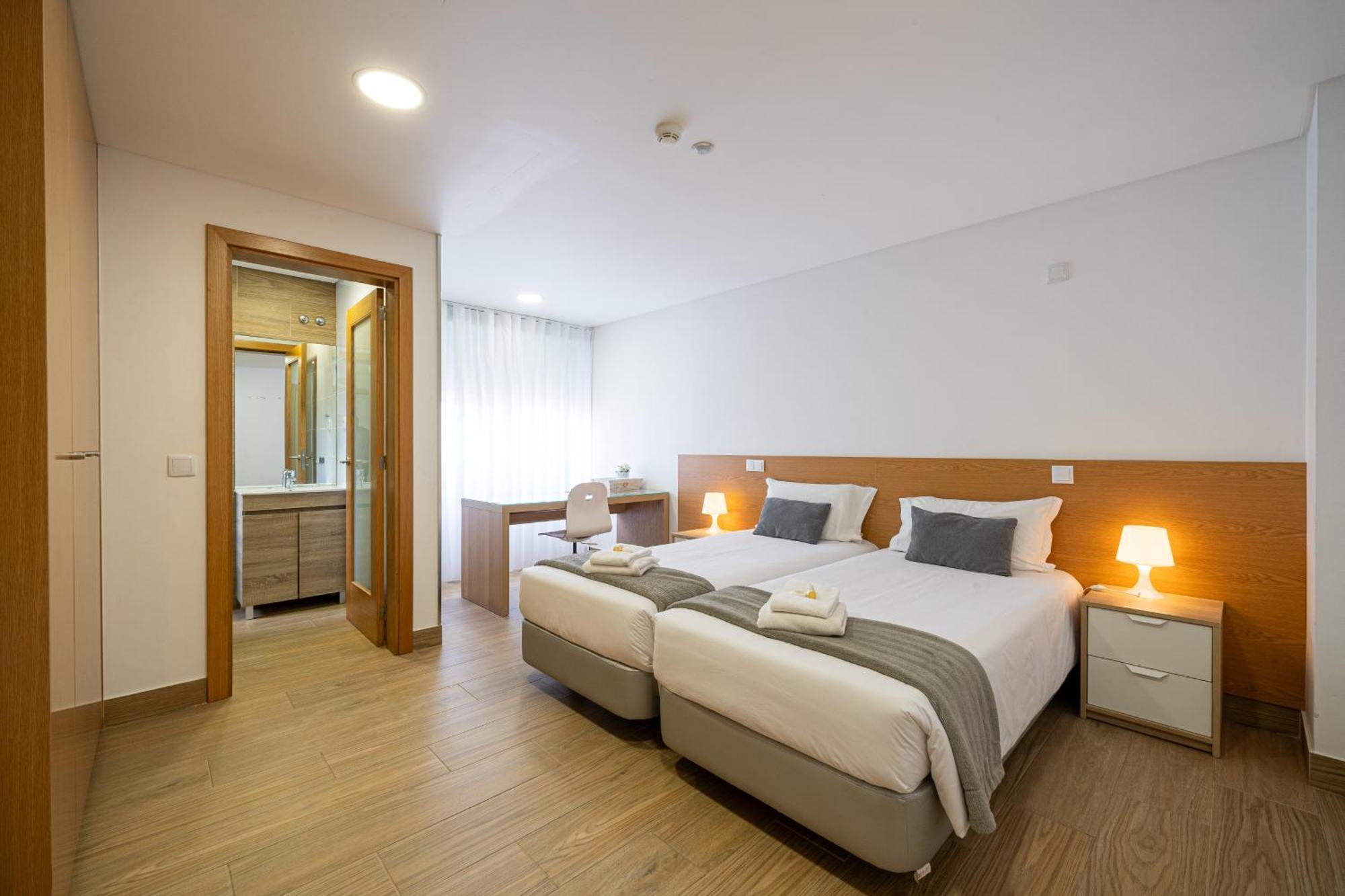 Central Suites 3 São João da Madeira Exterior foto